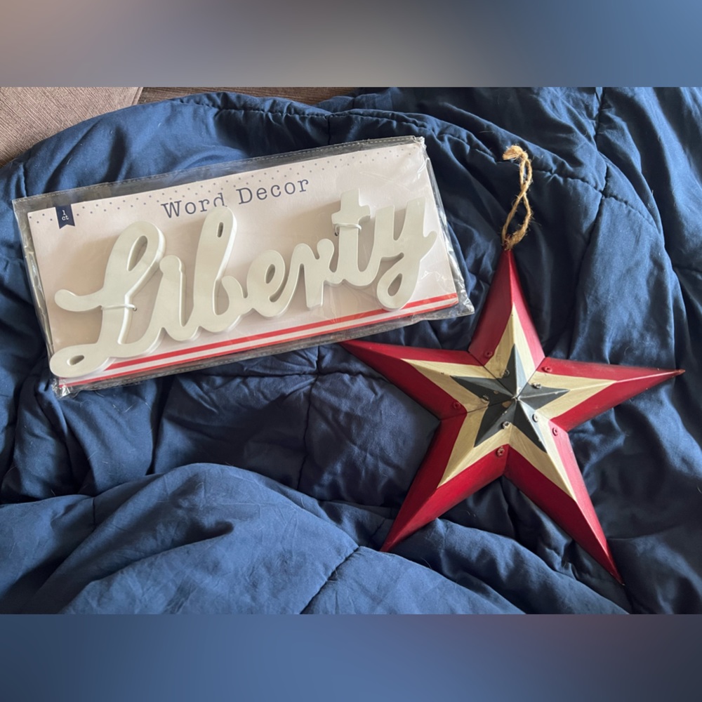 Rustic Red, White & Blue Star with (New) White Liberty Sign
